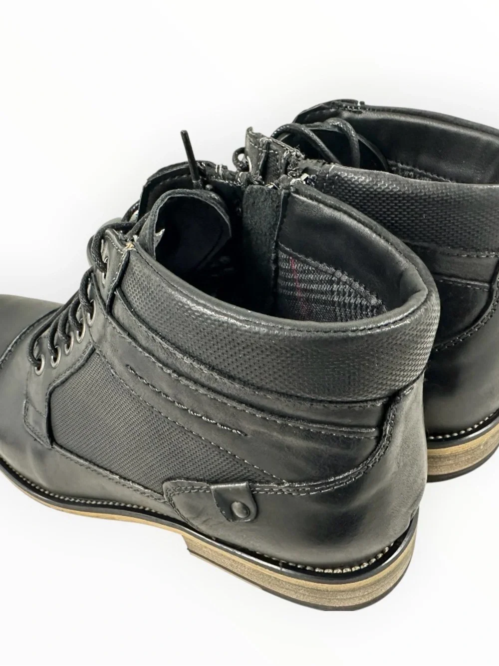 Steve Madden Jotter Men’s Black Leather Cap Toe Ankle Boots Size 10 New Box
